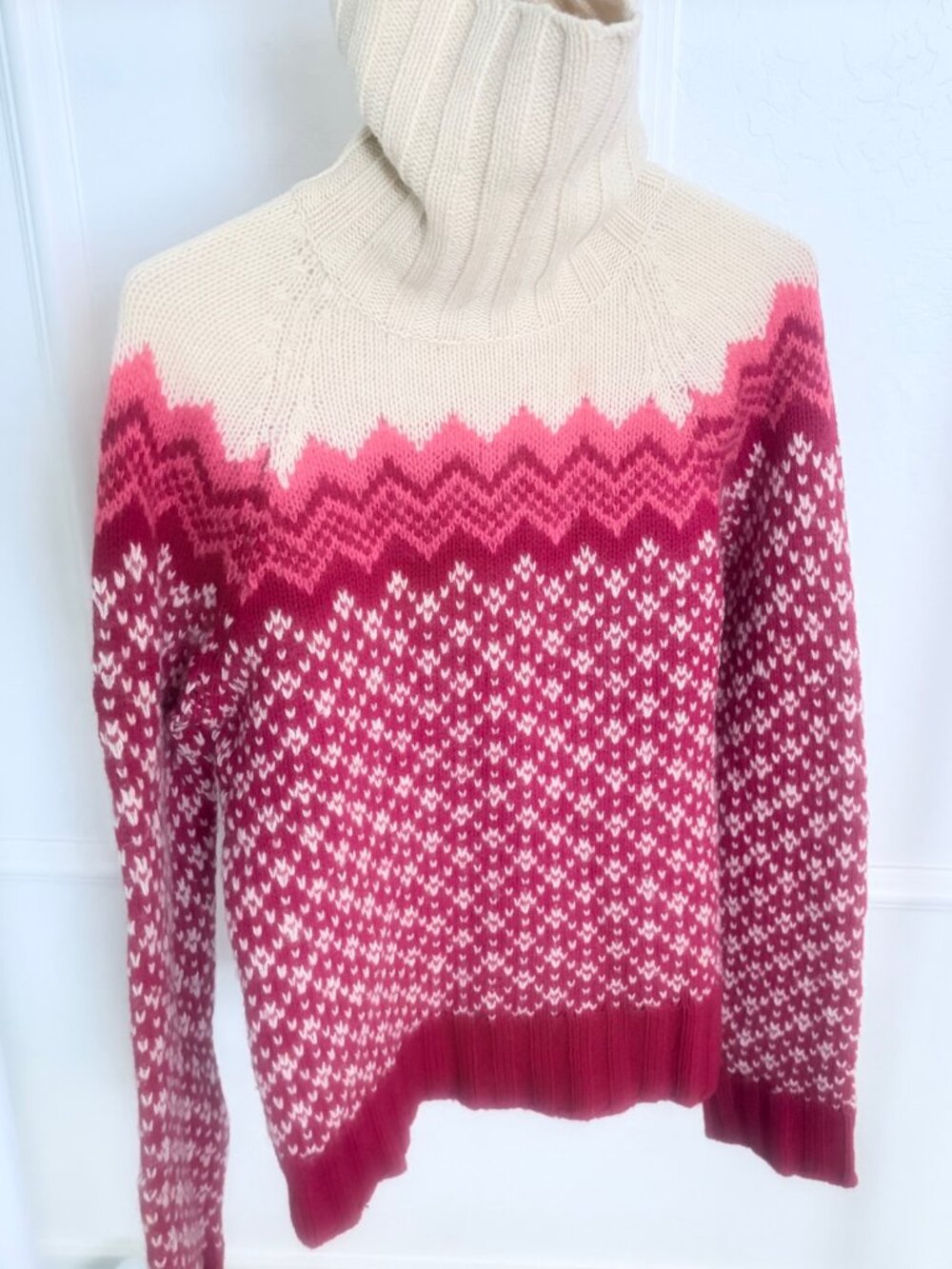 American Eagle Outfitters Fair Isle Turtleneck Sweater - Cream Burgundy - Size M